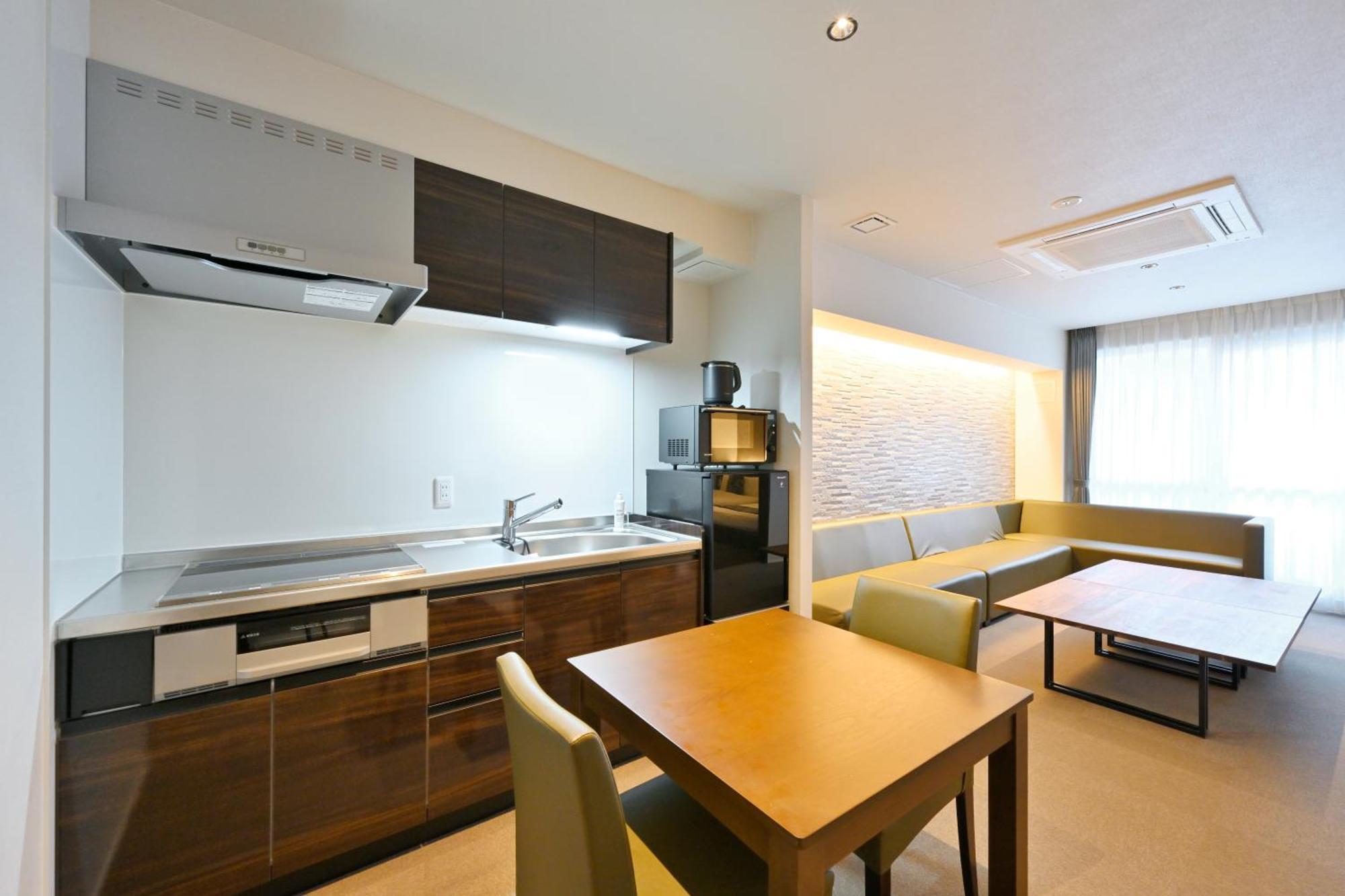 Grand Base Hiroshima Peace Memorial Park Aparthotel Exterior photo