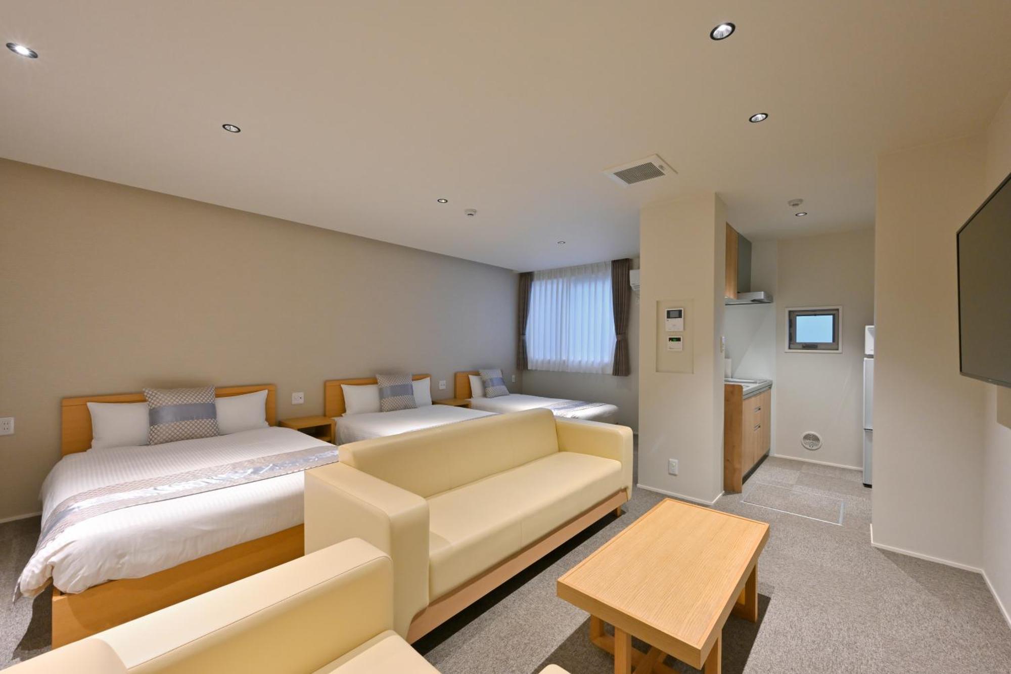 Grand Base Hiroshima Peace Memorial Park Aparthotel Exterior photo