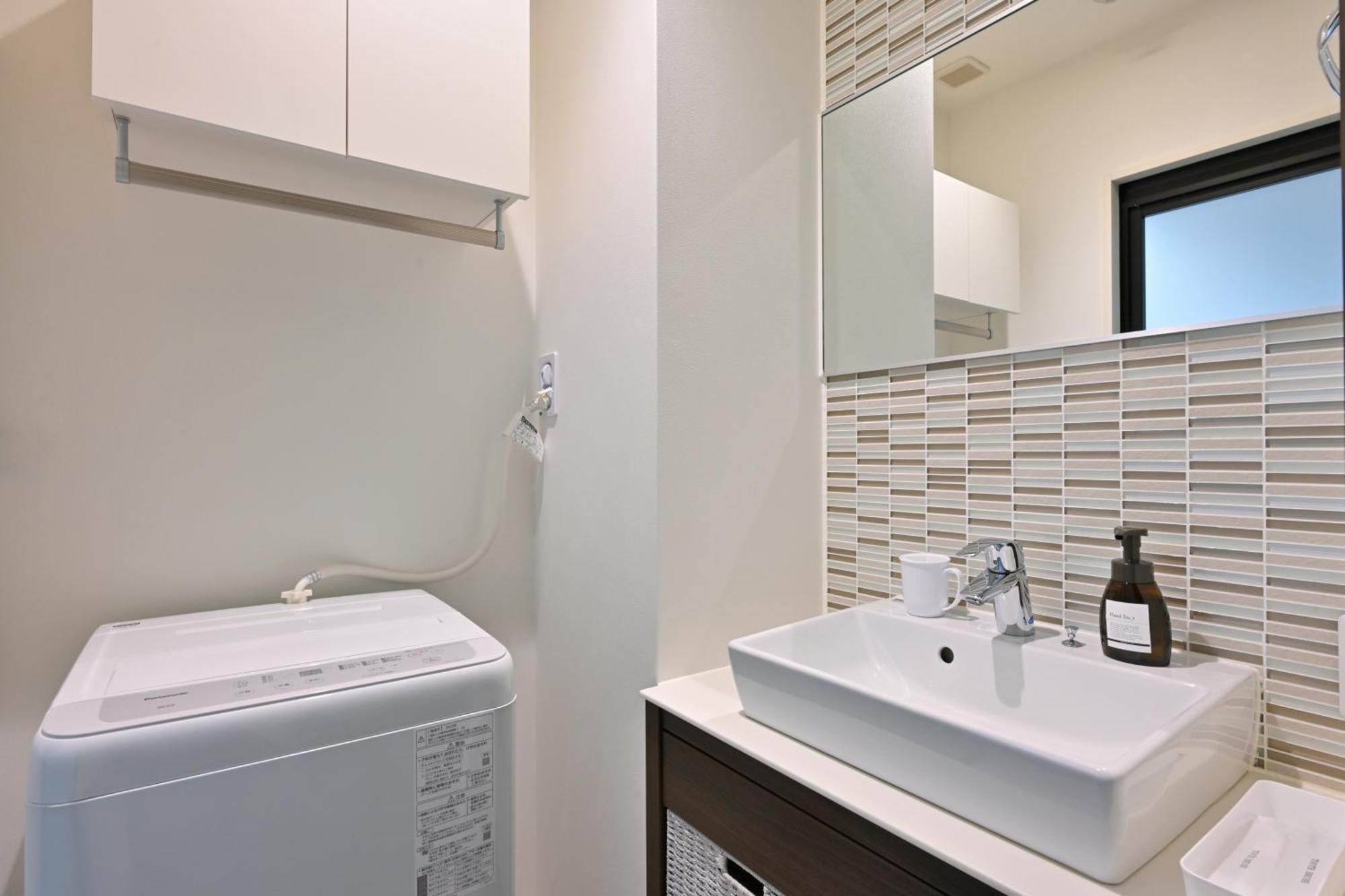 Grand Base Hiroshima Peace Memorial Park Aparthotel Room photo