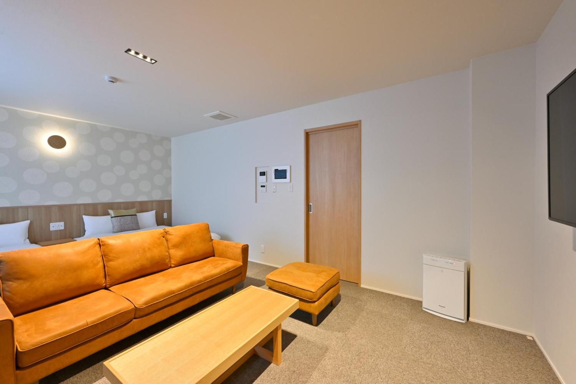Grand Base Hiroshima Peace Memorial Park Aparthotel Room photo